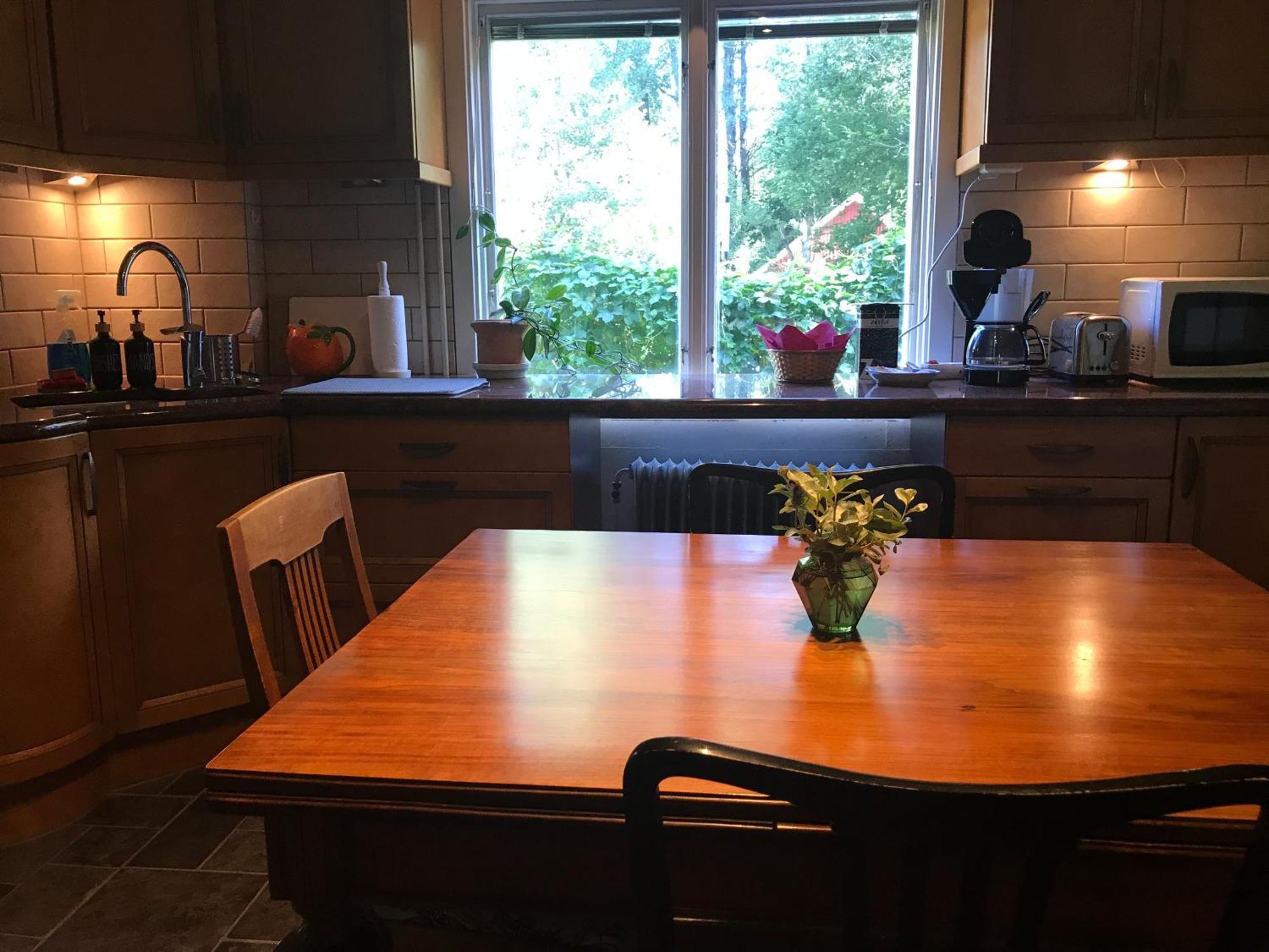 אלבסטה Spacious Accommodation, Close To Nature And Attractions מראה חיצוני תמונה